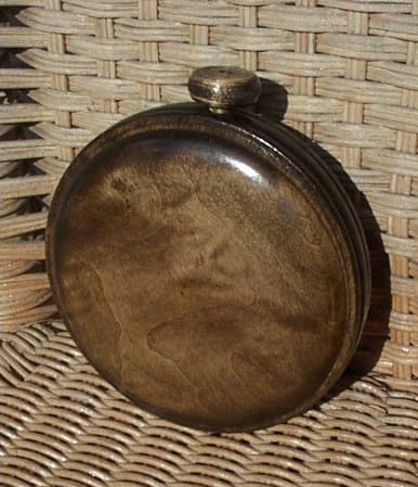 Lathe-turned pocket watch back